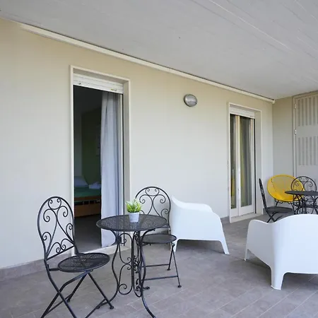 Skygate - Airport Terrace Aparthotel 3*